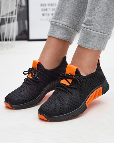 Schwarze Damen-Sportschuhe mit orangefarbenen Einsätzen Keteti - Schuhe