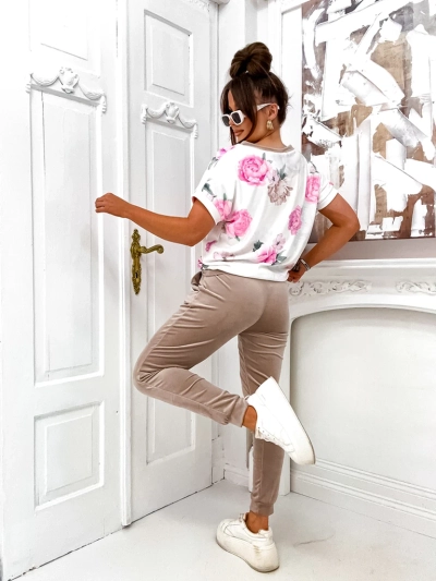 Royalfashion Жіночий комплект з коротким рукавом у весняні квіти