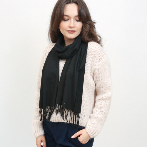 Класичний чорний жіночий вузький однотонний шарф - Аксесуари