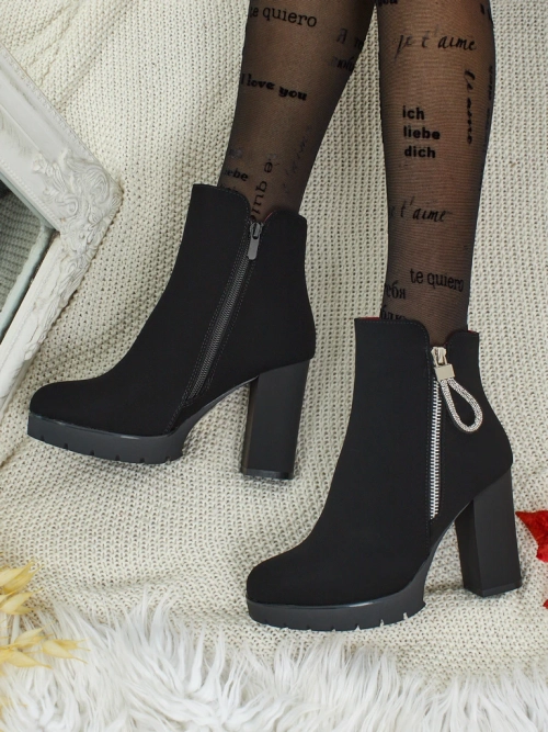 Жіночі ботильйони з екошкіри на підборах-стовпчику Marellin