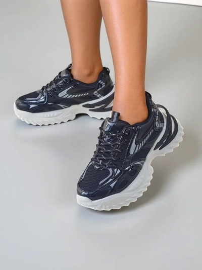 Royalfashion Damen Sport Sneakers mit dickerer Sohle Annete