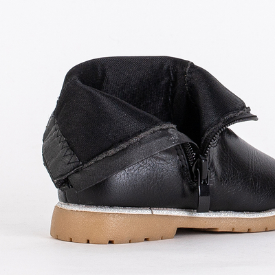 Schwarze Mädchenstiefel mit dekorativem Obermaterial Nokimi-Shoes