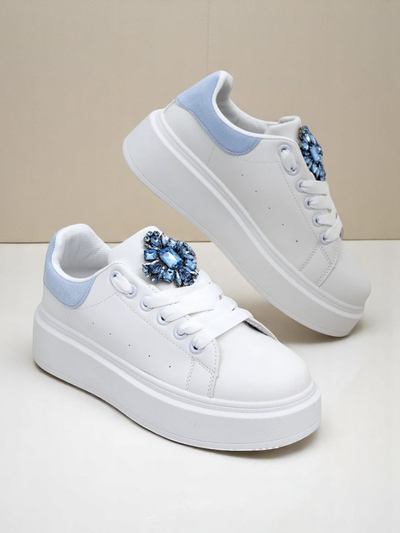 Aurelia Bianco – Weiße Damen-Plateau-Sneakers mit Glamour-Verzierung