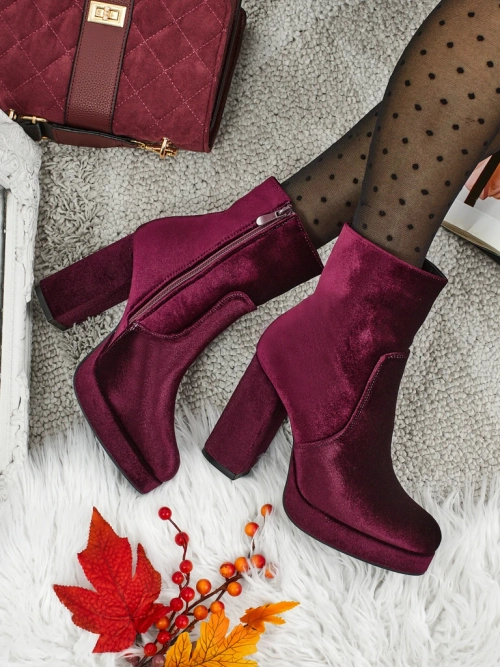 Ботильйони жіночі на підборах-стовпчику а-ля Велюр Miss