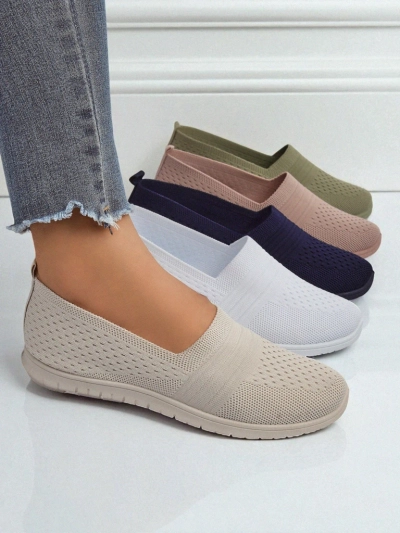 Beige Damen-Slip-Ons Callista - leichte Stoffschuhe mit flacher Sohle