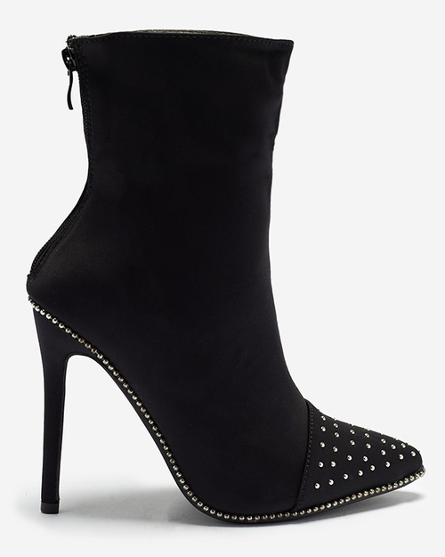 Чорні чоботи на високому каблуці Scirrle