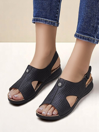 Royalfashion Damen-Sandalen mit Cut-Out Leminni