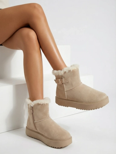 Royalfashion Kurze Damen Schneestiefel Aurelia Classico