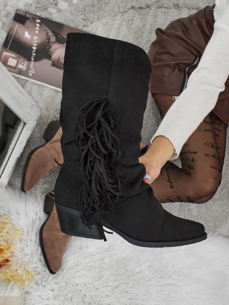 Ковбойки жіночі на підборах з китицями Selva