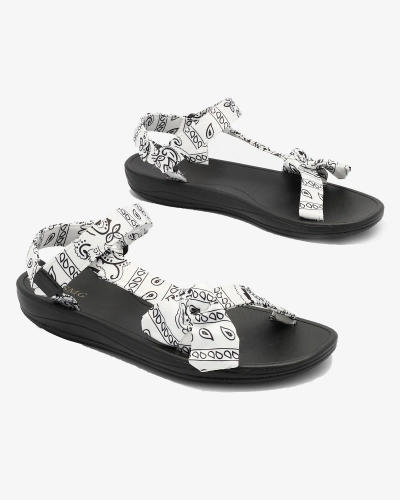 Royalfashion Weiße und schwarze Damensandalen mit Schleife Oyall