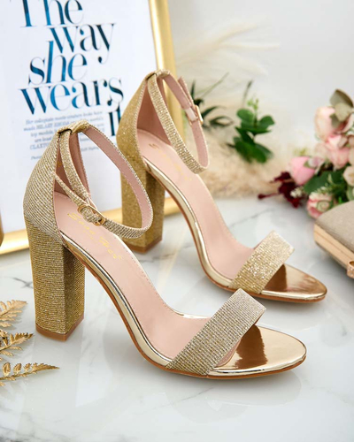 Royalfashion Damen Brokat Pfostensandalen Etotta