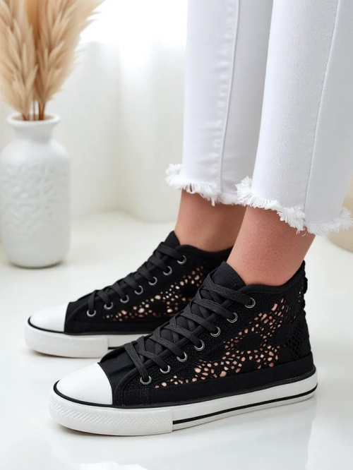 Royalfashion Жіночі перфоровані кросівки Limme