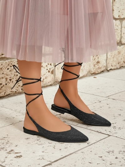 Sandały Damiane Nero - Schwarze Ballerinas zum Schnüren aus Stoff, flacher Absatz