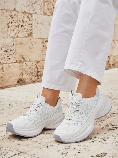 Royalfashion Damen Sportsneaker auf einer dickeren Sohle Roality