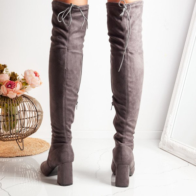 Сірі ботфорти на каблуці Florita - Взуття