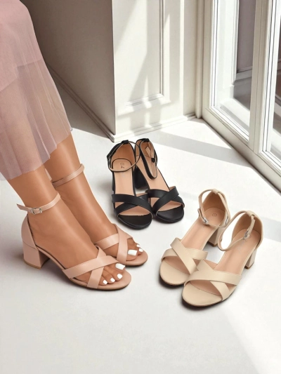 Royalfashion Damensandalen mit niedrigem Blockabsatz Eleganza Strap