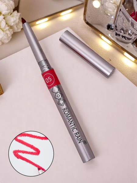 Lippenkonturenstift in der Farbe Agnes