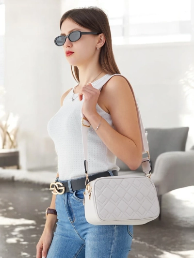 Royalfashion Kleine gesteppte Handtasche für Frauen aus ökologischem Leder
