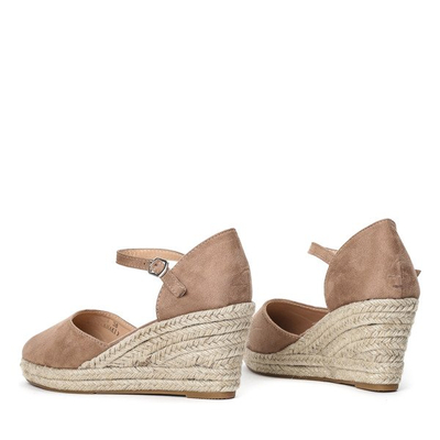 Світло-коричневі еспадрилі на клинах Chia - Взуття 1