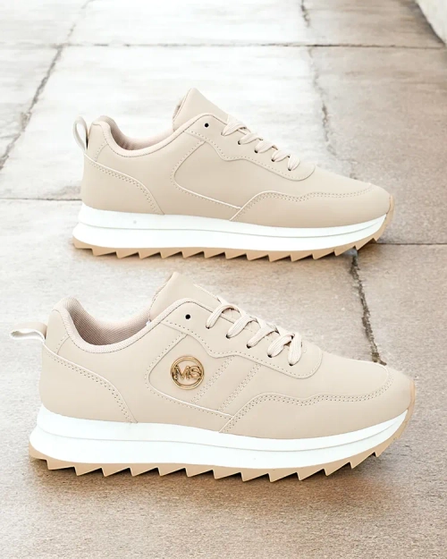 Жіночі кросівки Royalfashion Borumo