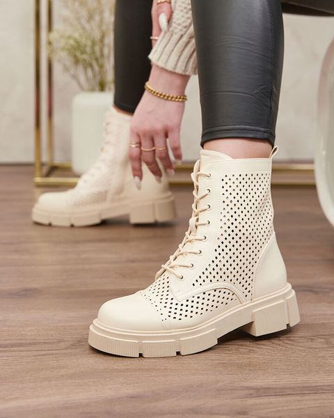 Beige Damenstiefel mit Lochmuster und flachem Absatz Rolika - Footwear