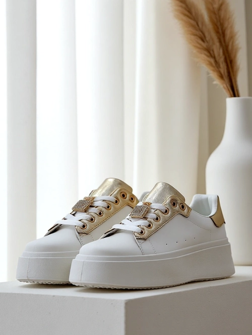 Royalfashion Спортивні жіночі кросівки Kisoffi