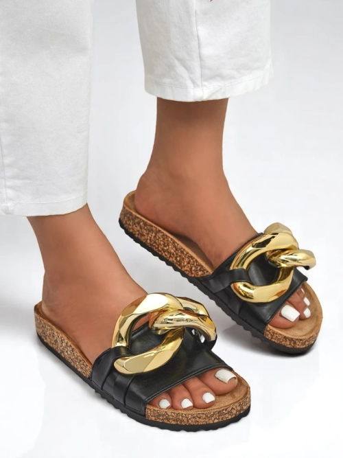 Royalfashion Чорні жіночі шльопанці з прикрасою Sofig