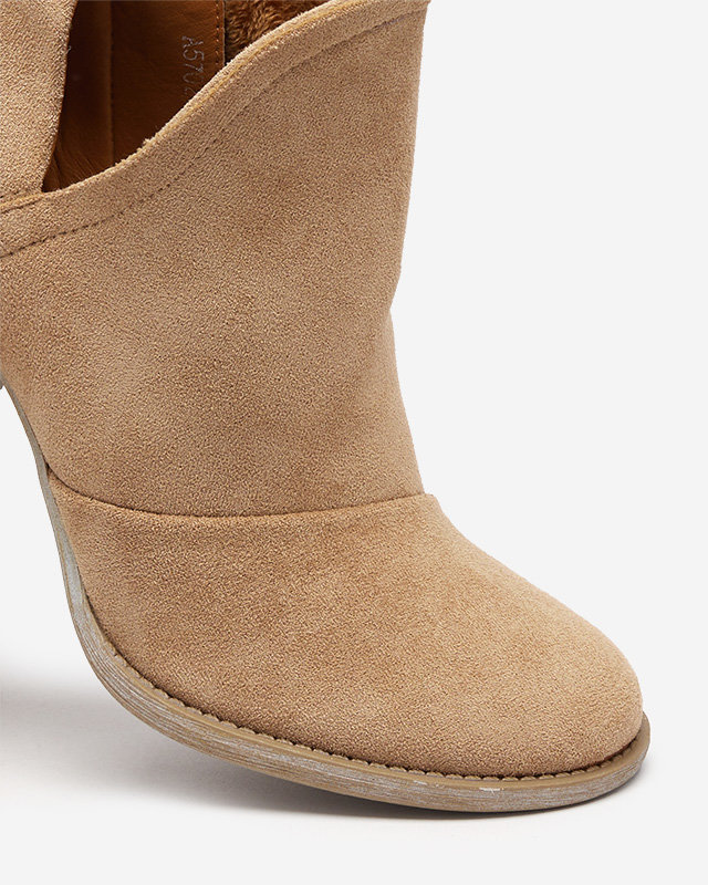 Hellbraune Damenstiefel mit Cutouts Encura- Footwear