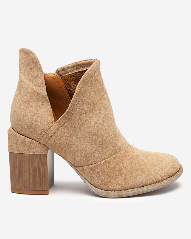 Hellbraune Damenstiefel mit Cutouts Encura- Footwear