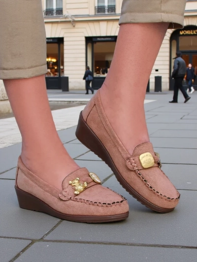 Royalfashion Жіночі мокасини на низькому каблуці Mollan