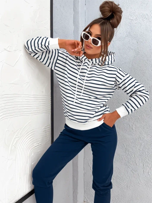 Royalfashion жіночий комплект спортивного одягу в смужку