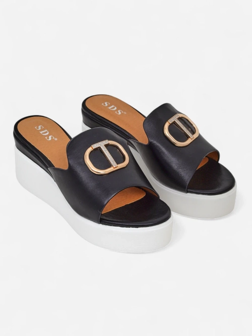 Royalfashion жіночі шльопанці на танкетці Daffin