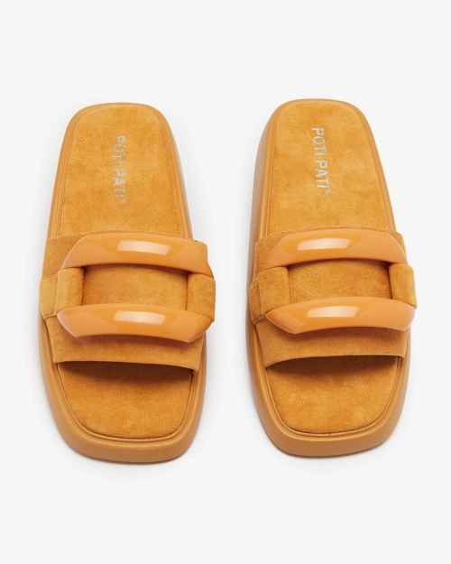 Коричневі жіночі шльопанці з екозамші Omve - Взуття