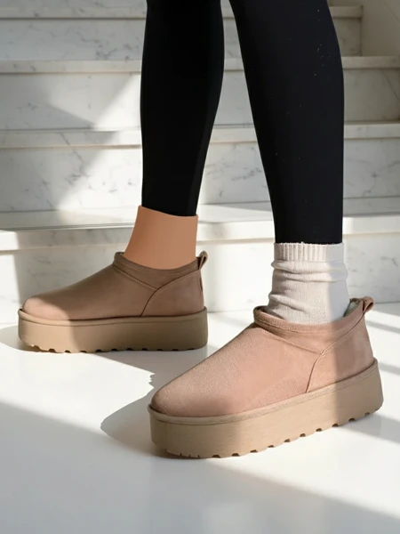 Royalfashion Жіночі короткі черевики а-ля снігоступи Ozozi