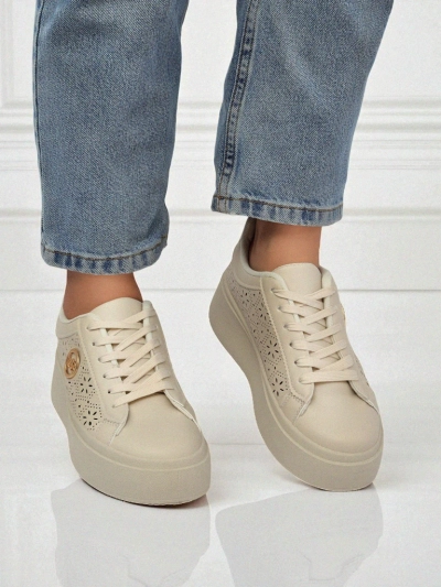 Aurelia Beige Plateausneakers Royalfashion Öko-Leder