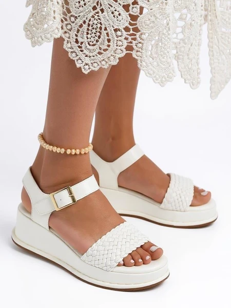 Royalfashion Damen Keilsandalen mit geflochtenem Riemen Fiolle