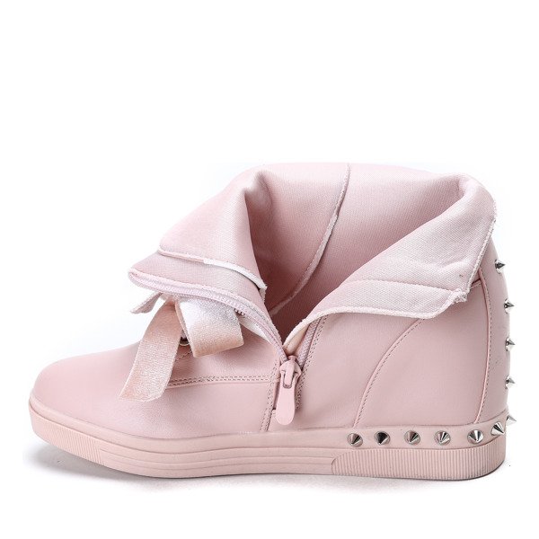 Pink Levi Sneakers mit Nieten - Schuhe
