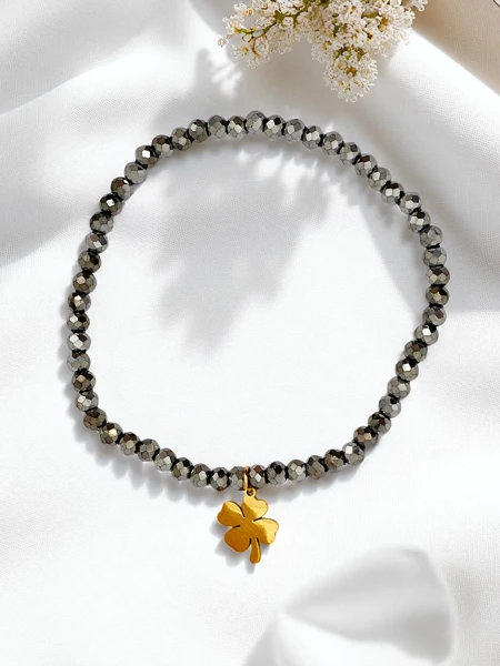 Royalfashion Damenarmband mit Kleeblatt-Anhänger