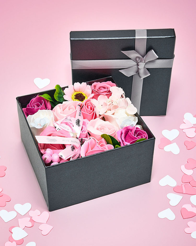 Royalfashion Flowerbox Blumen in einer Box