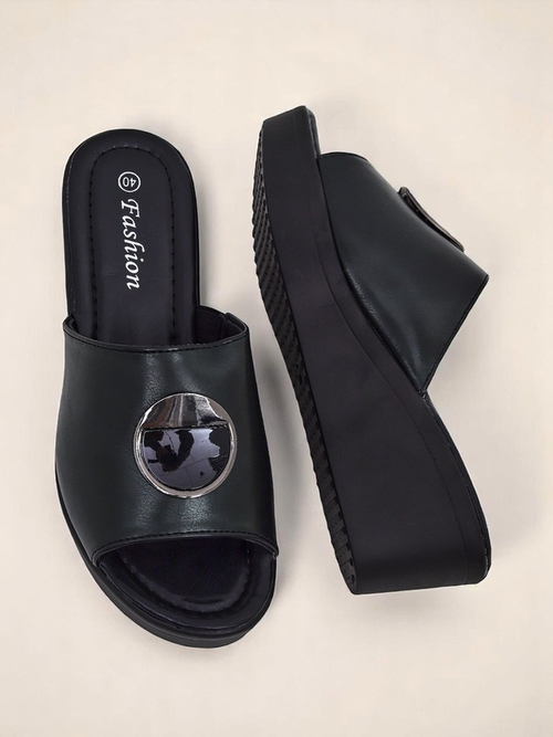 Royalfashion Жіночі босоніжки на танкетці Elira