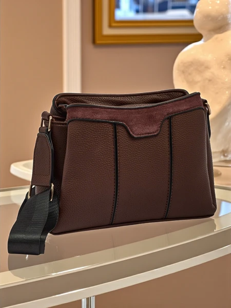 Kleine Damenhandtasche aus Öko-Leder Novaria