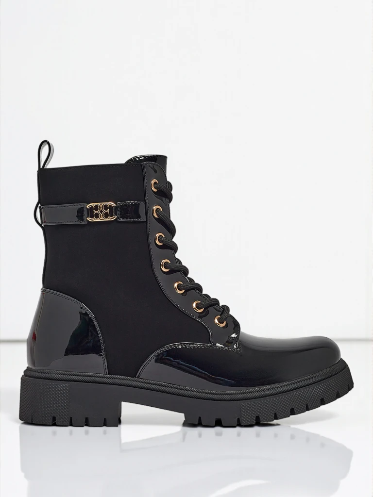 Geschnürte Stiefeletten aus mattem und lackiertem Öko-Leder Alvinea