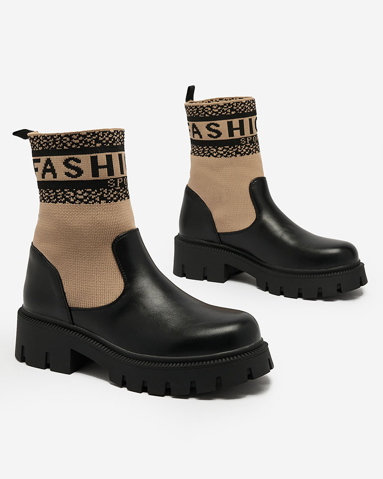 Royalfashion Hellbraune Damenstiefel mit Schaft aus Stoff Fahione