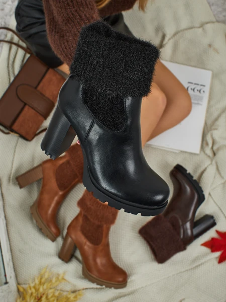 Damen Stiefeletten aus Öko-Leder mit Blockabsatz und Strick Tirave