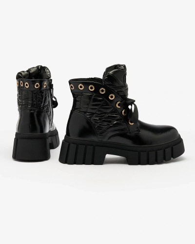 Royalfashion Gesteppte schwarze Damenstiefel von Alefro