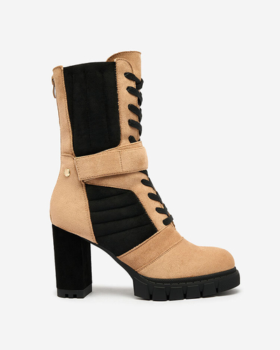 Royalfashion Hellbraune isolierte Damenstiefel Sehhra post