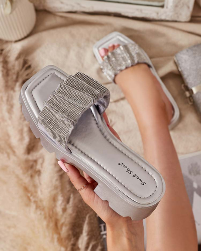 Silberne Damenpantoffeln mit Zirkonia Emkoy - Schuhe
