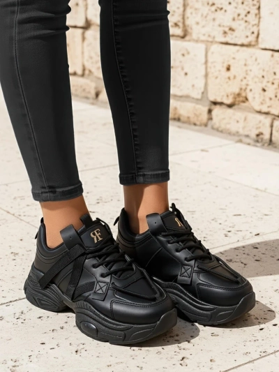 Royalfashion Damen Sportsneaker auf einer dickeren Sohle Quensi