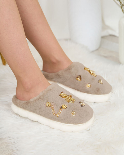Royalfashion Graue Damenpelzpantoffeln mit Ornamenten Erserra
