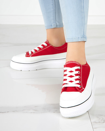 OUTLET Rote Damensneaker auf der Veritar-Plattform - Schuhe